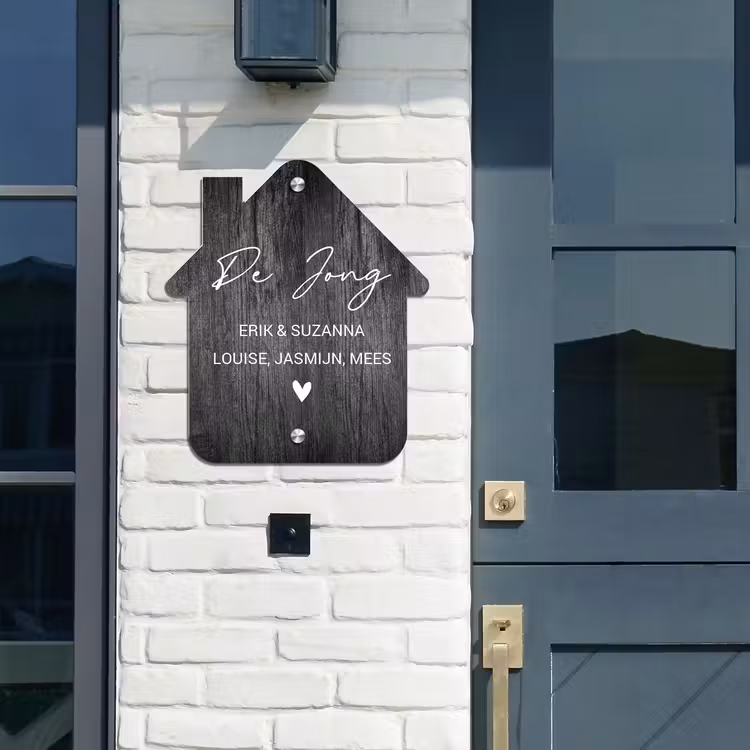 Naambord Huisjesvorm – Houtstructuur — 2