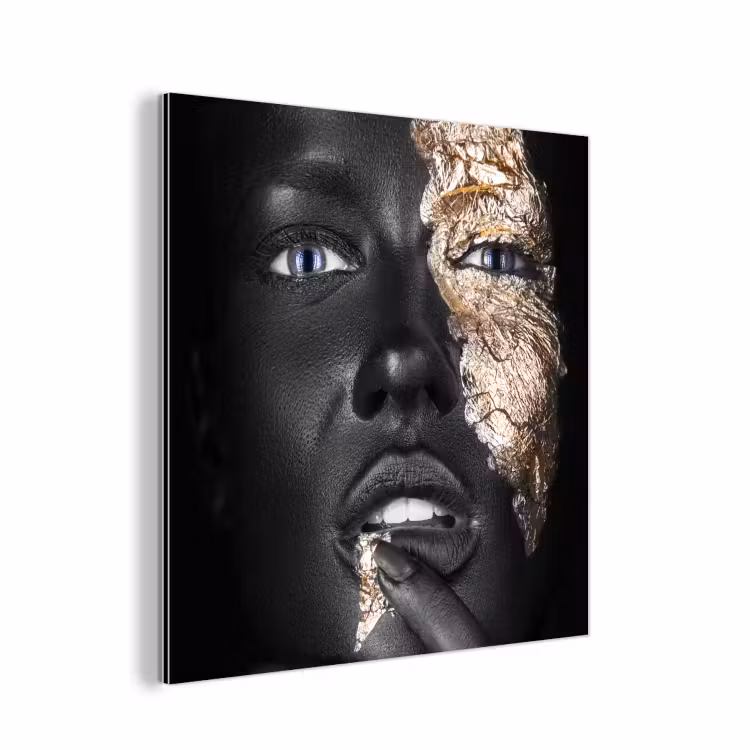 Aluminium schilderij - Vrouw - Bladgoud - Zwart - Huid - Luxe — 1
