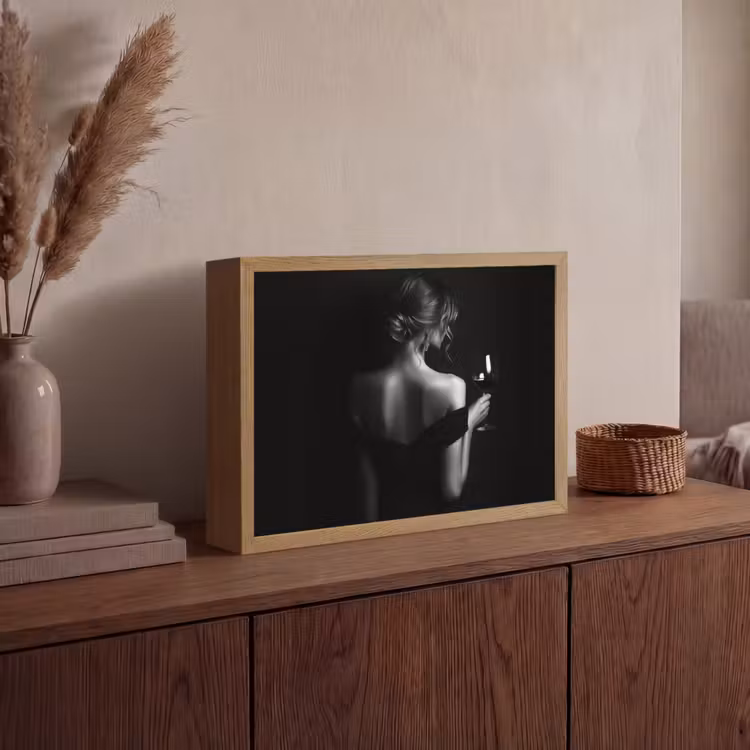 Lightbox - Wandlamp - Vrouw - Wijn - Jurk — 4