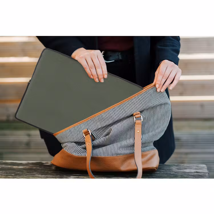 Laptophoes - Groen - Effen kleur - Olijfgroen — 3