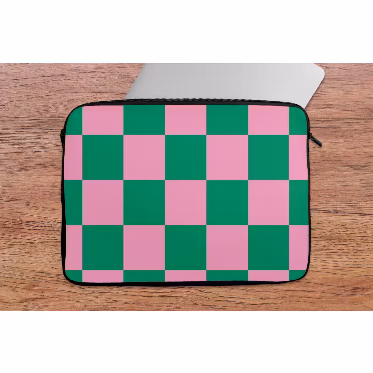 Laptophoes - Schaakbord patroon - Groen - Roze - Blokjes — 2