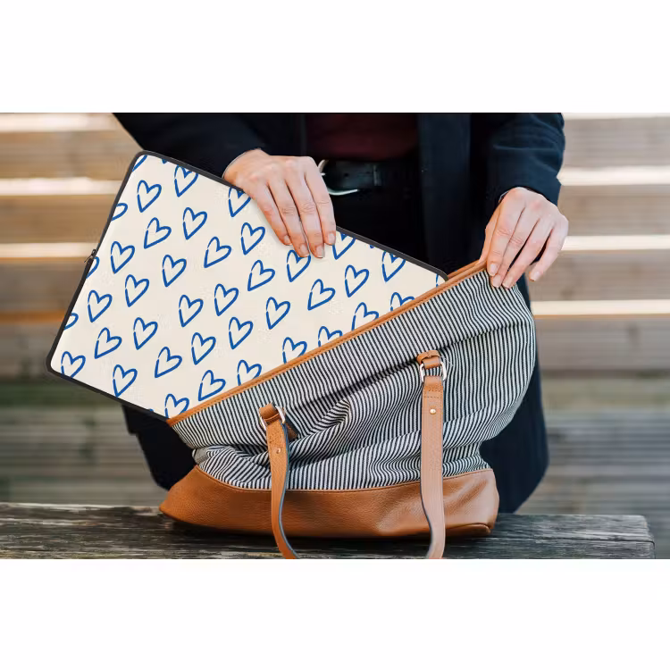 Laptophoes - Hartjes patroon - Blauw - Beige - Liefde — 4