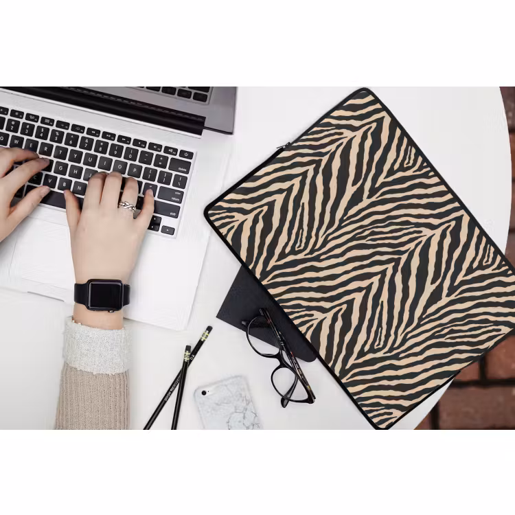 Laptophoes - Zebra - Klassiek - Zwart — 3