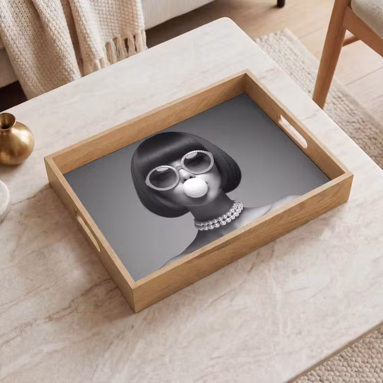 Dienblad - Vrouw - Zwart Wit - Ketting - Zonnebril — 2