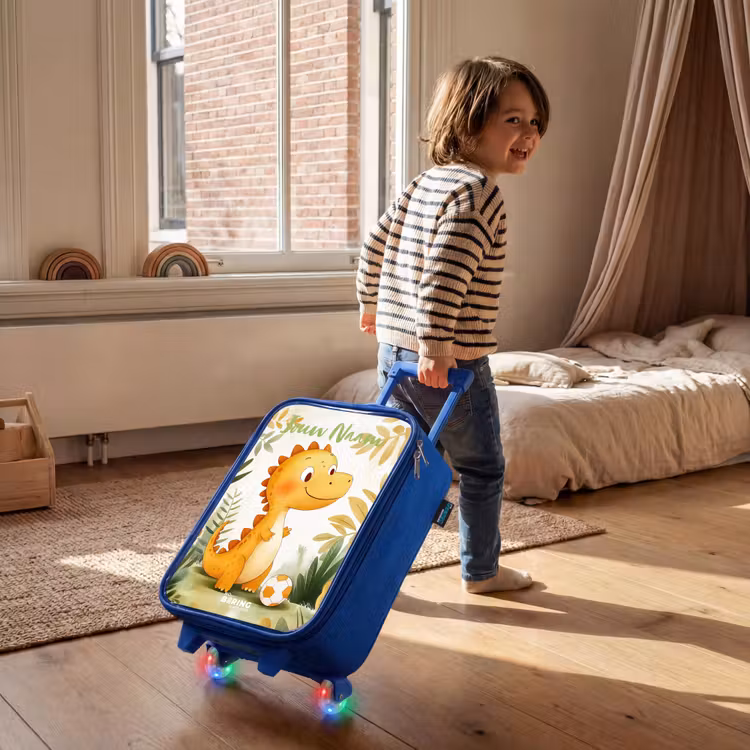 Kinderkoffer met naam - Blauw - Dino - Voetbal - Oranje — 3