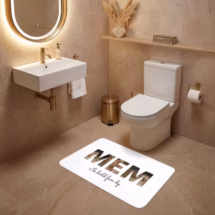Gepersonaliseerde WC Mat - Mem - Lettercollage — 4