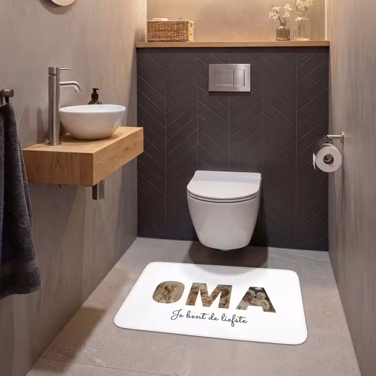 Gepersonaliseerde WC Mat - Oma - Lettercollage — 2