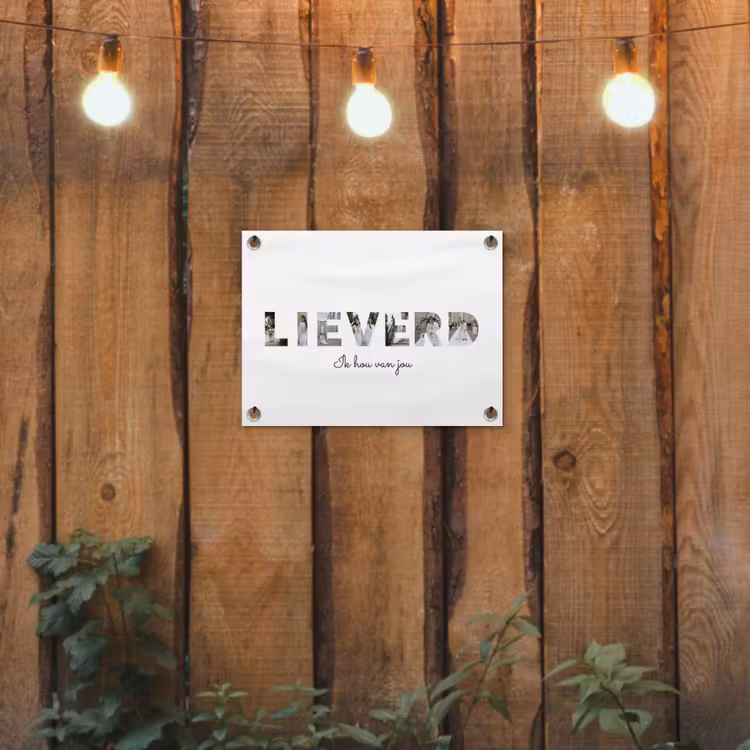 Gepersonaliseerde tuinposter - Lieverd - Lettercollage — 2