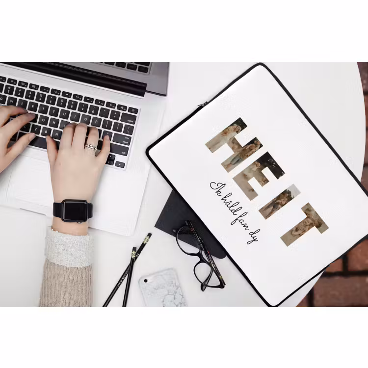 Gepersonaliseerde laptophoes - Heit - Lettercollage — 3