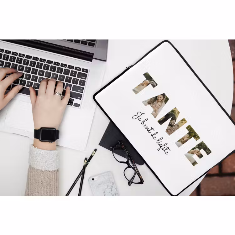 Gepersonaliseerde laptophoes - Tante - Lettercollage — 3