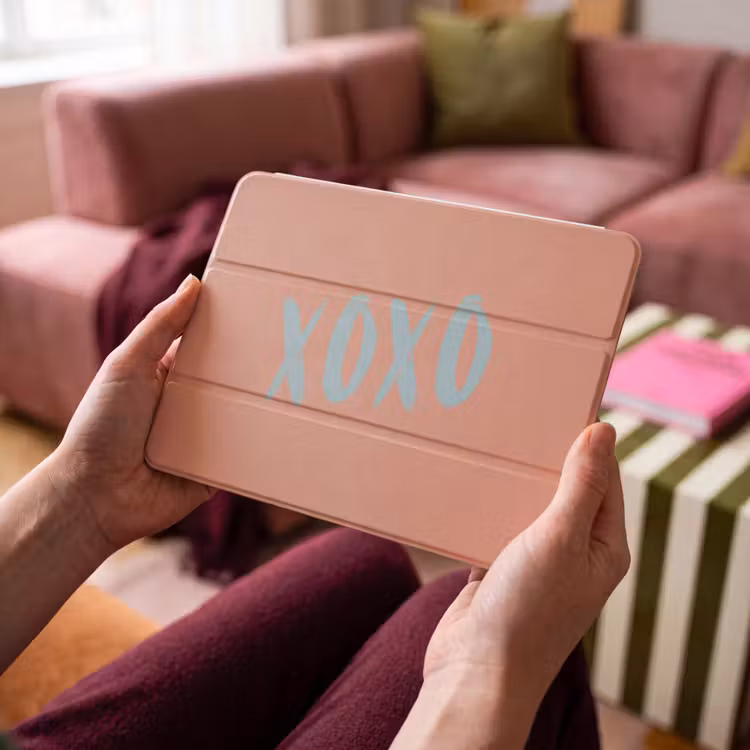 iPad hoes - XOXO - Blauw - Perzikkleur — 3